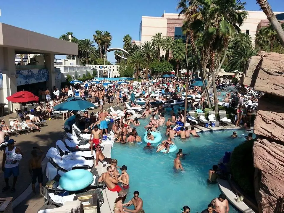 Ξενοδοχείο με διαμερίσματα Mgm Signature Hotel Balcony ,No Resort Fee